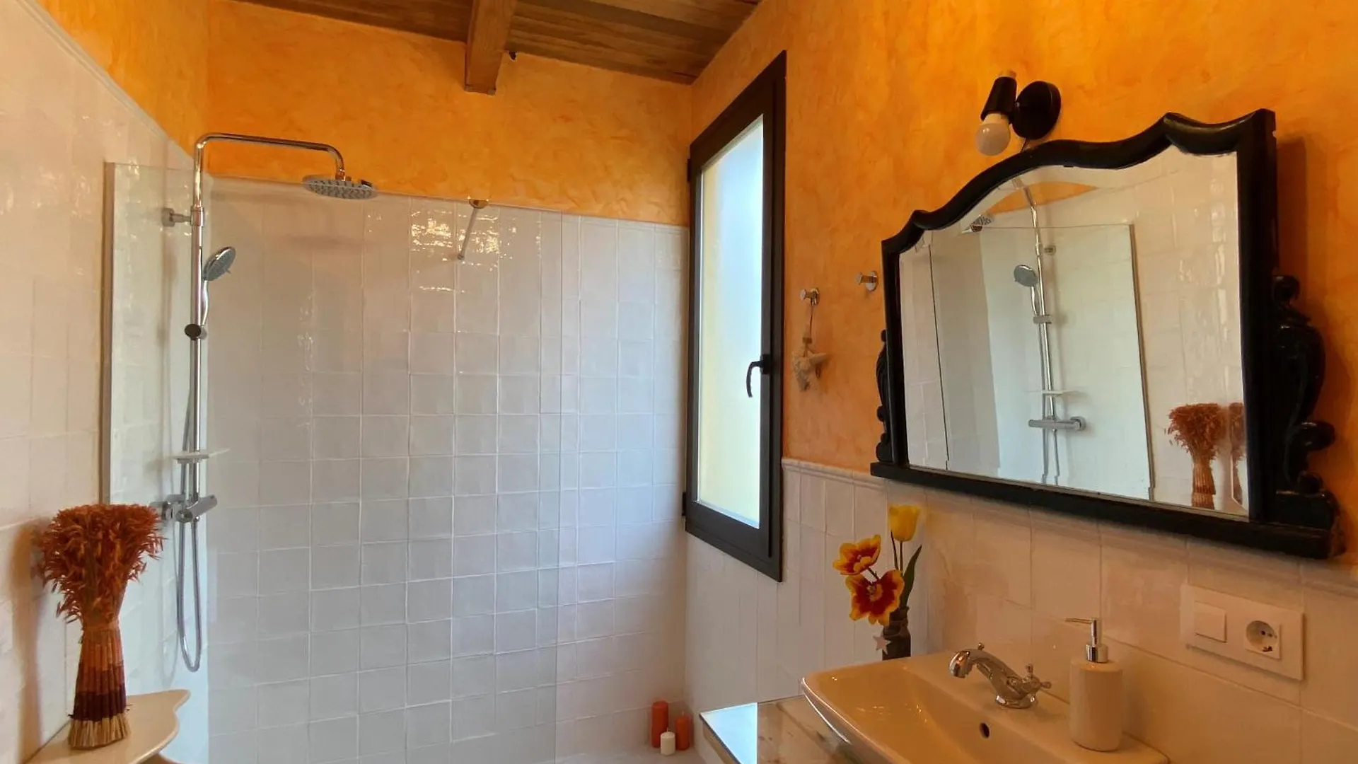 Cal Valent Villa Ullastret